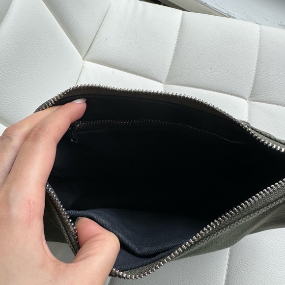 Green Brandy Melville Canvas Chain bag - Picture 4 of 4